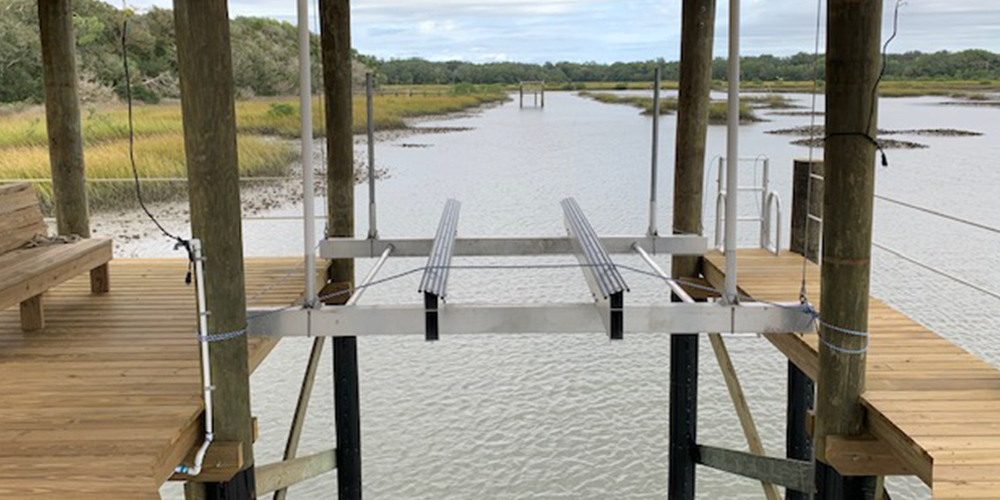 Floating and Lifts 50 Floating and Lifts 50